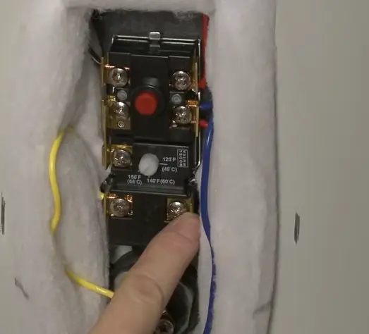 A malfunctioning thermostat