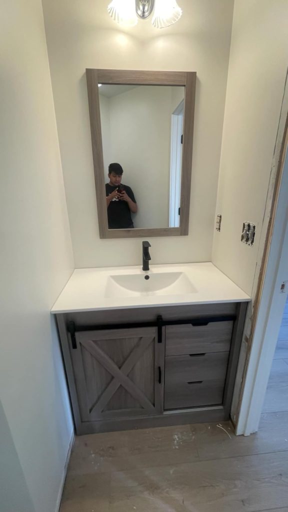 Chatustriable 36 Inch Bathroom Vanity with Sink