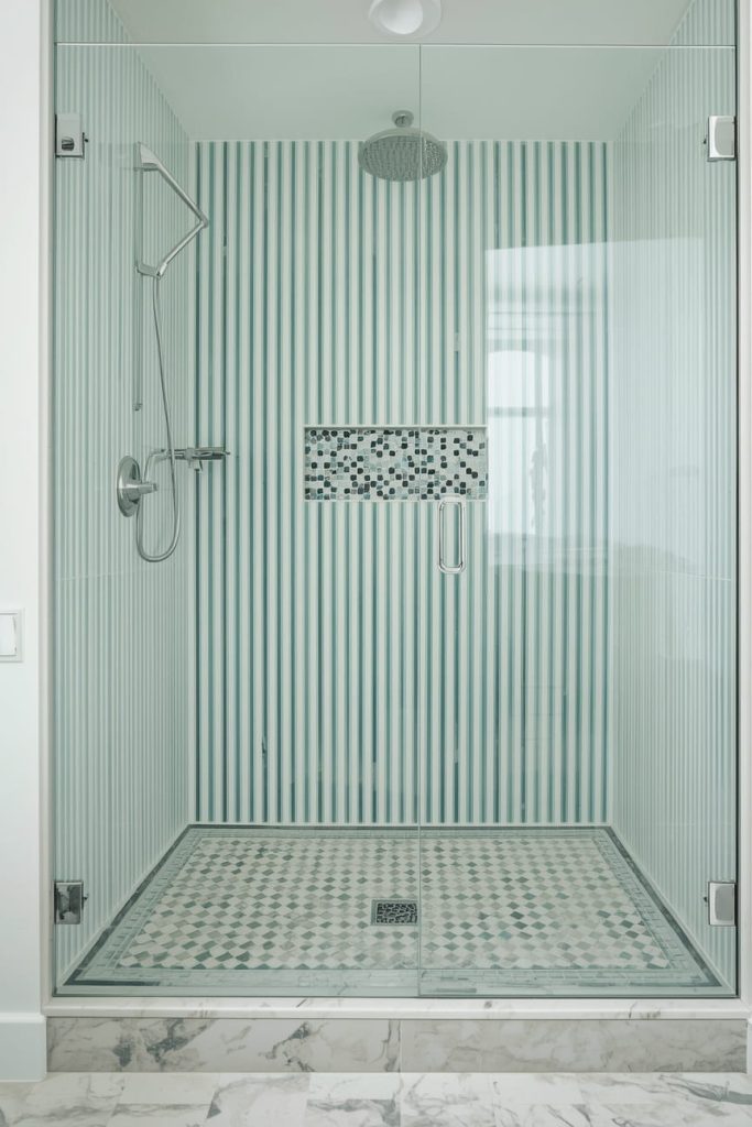 Matte Black Shower Fixtures for Modern Contrast