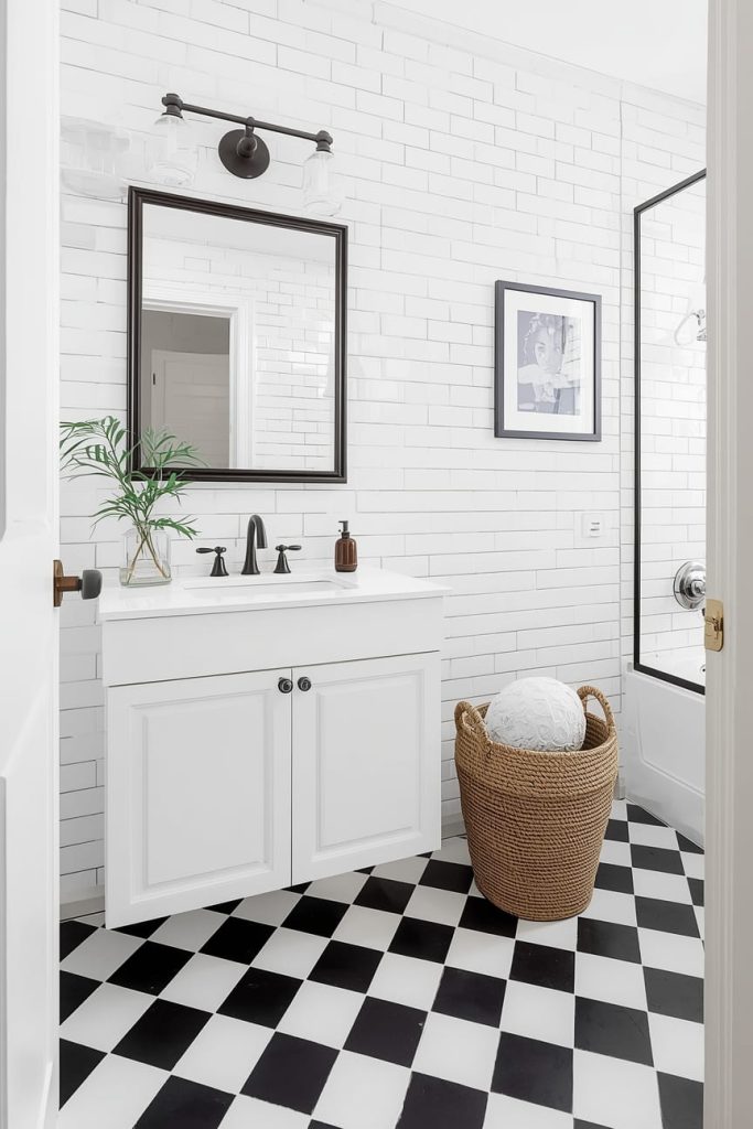 Small Black and White Bathroom Tile Ideas (Space-Saving Design)